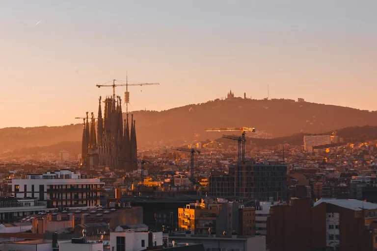 20 de agosto: el día que cambió la arquitectura de Barcelona hace 100 años