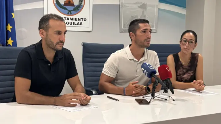 Águilas pone sus cuentas públicas bajo la lupa vecinal