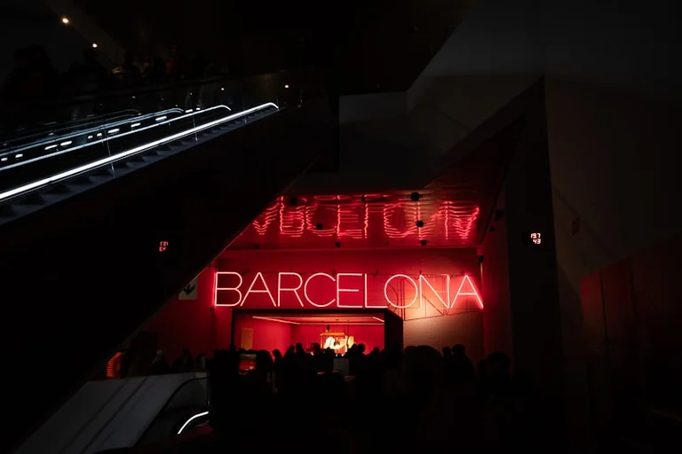 Barcelona esta noche: tres planes con coste y transporte