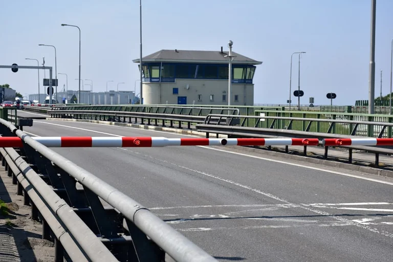 EES en Schengen: cómo afecta a españoles con acompañantes