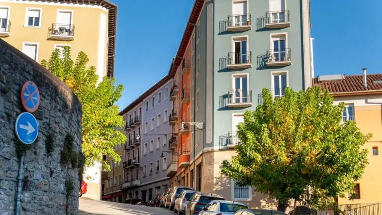 Pamplona afronta tres días de cortes en Mendillorri