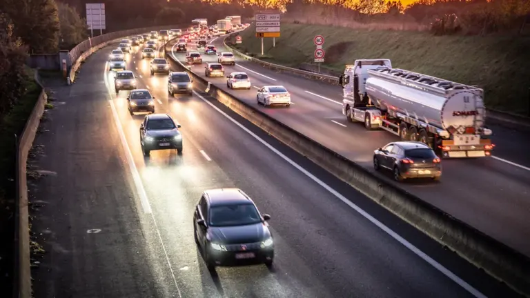 Tráfico este domingo 23 de agosto: cómo consultar el estado de las carreteras