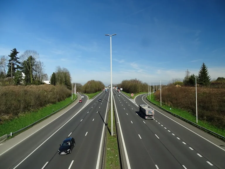 Tráfico este domingo 23 de agosto: cómo consultar el estado de las carreteras