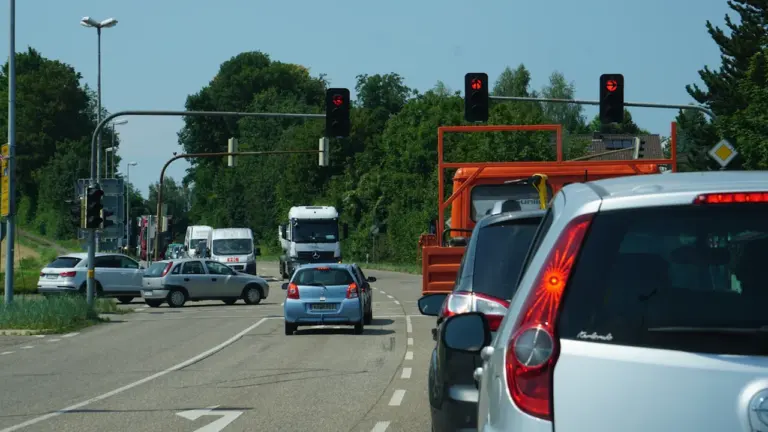 Tráfico, playas y servicios centran los avisos de Rota