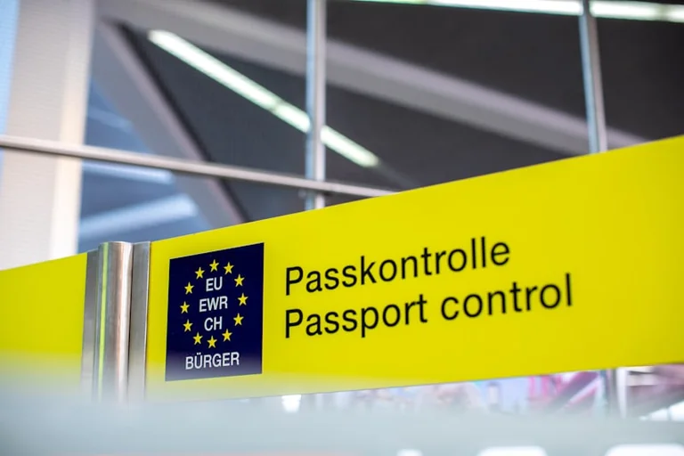 EES en Schengen: viajar con acompañantes extracomunitarios