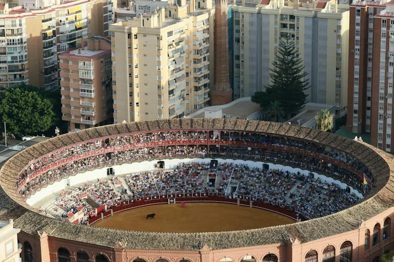 Pintura y toros se citan en Murcia el 10 de septiembre