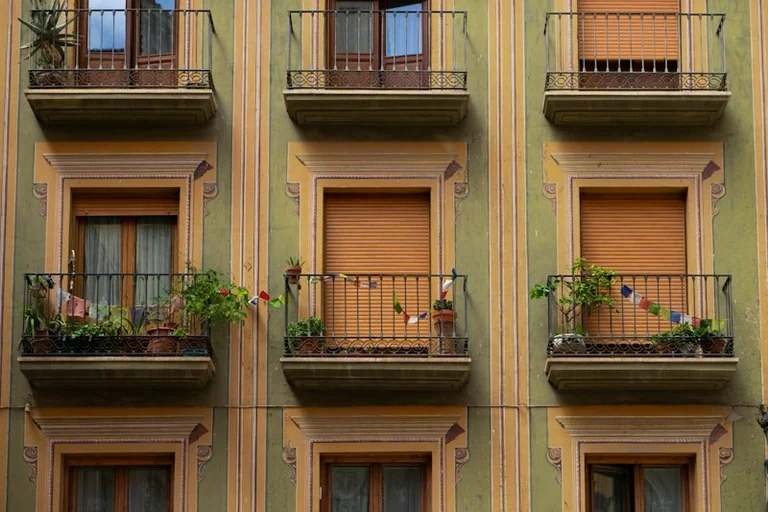 Qué revisar antes de firmar un alquiler en España