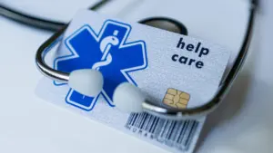 Tarjeta Sanitaria Europea: qué cubre y qué pagarás al viajar