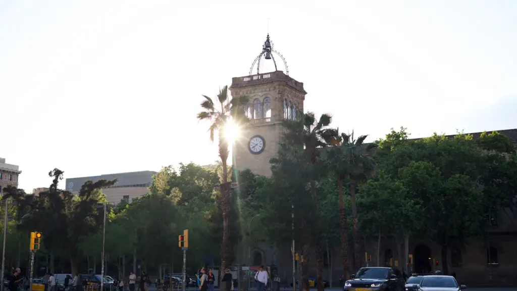 25 de octubre de 2026: España retrasa una hora el reloj