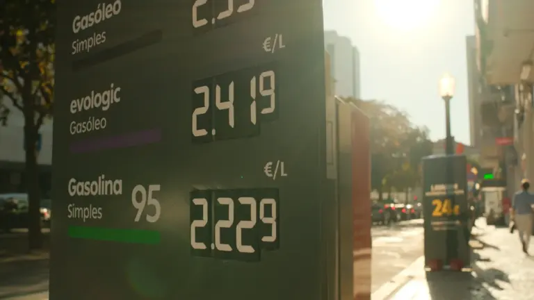 Cómo comparar el precio de la gasolina antes de repostar