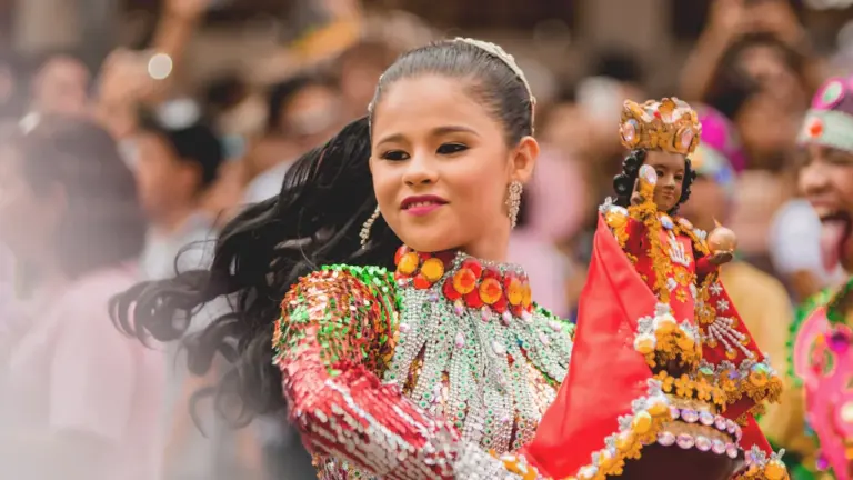 Rota abre sus fiestas con una nueva Dama Mayor